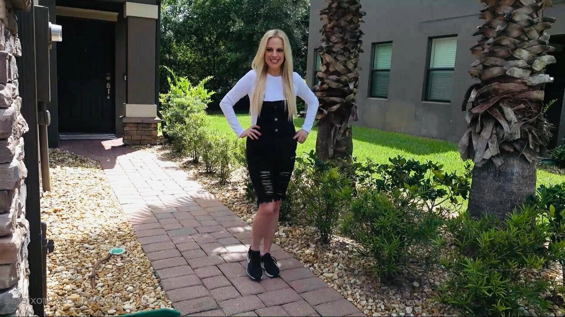 Roxie Rae [ roxierae ] Onlyfans leaked photo 7191309 on Hotleaks.tv