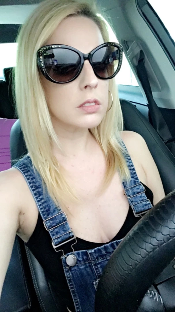 Roxie Rae [ roxierae ] Onlyfans leaked photo 7194803 on Hotleaks.tv