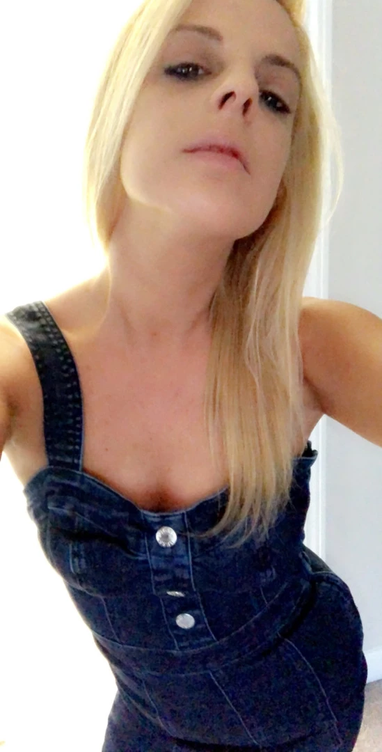 Roxie Rae [ roxierae ] Onlyfans leaked photo 7204970 on Hotleaks.tv