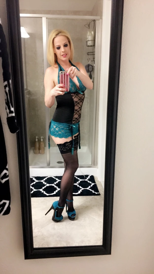 Roxie Rae [ roxierae ] Onlyfans leaked photo 7207647 on Hotleaks.tv
