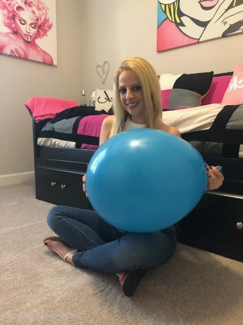 Roxie Rae [ roxierae ] Onlyfans leaked photo 7211835 on Hotleaks.tv