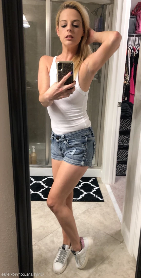 Roxie Rae [ roxierae ] Onlyfans leaked photo 7214380 on Hotleaks.tv