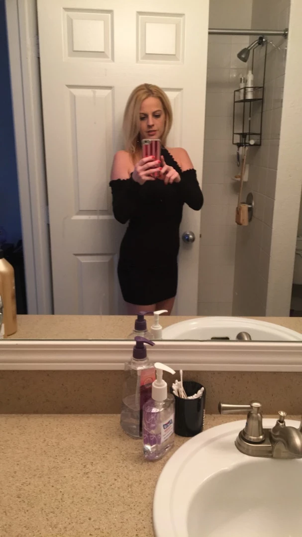Roxie Rae [ roxierae ] Onlyfans leaked photo 7217352 on Hotleaks.tv