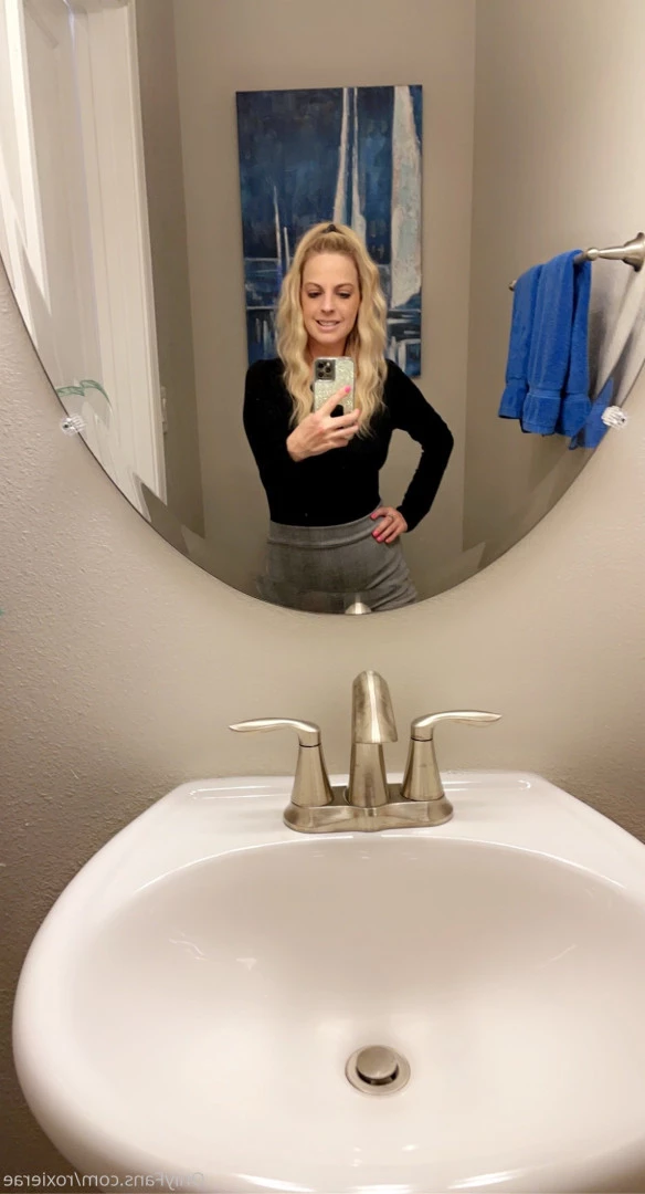 Roxie Rae [ roxierae ] Onlyfans leaked photo 7217401 on Hotleaks.tv