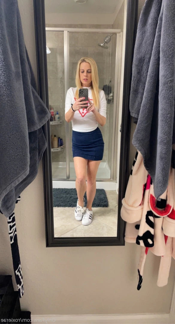 Roxie Rae [ roxierae ] Onlyfans leaked photo 7218345 on Hotleaks.tv