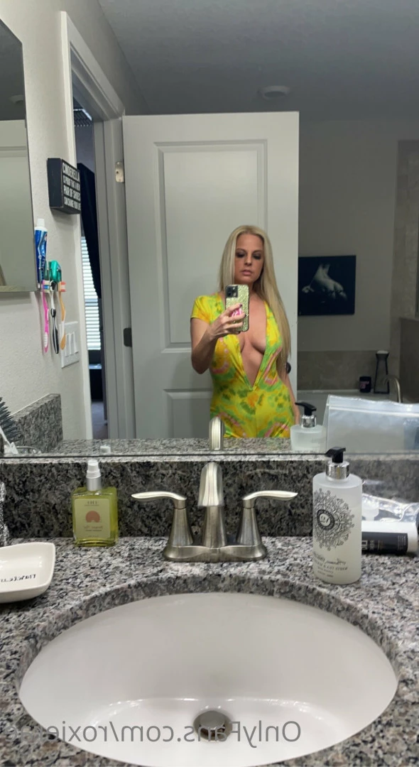 Roxie Rae [ roxierae ] Onlyfans leaked photo 7221426 on Hotleaks.tv