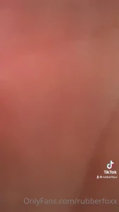 6965437