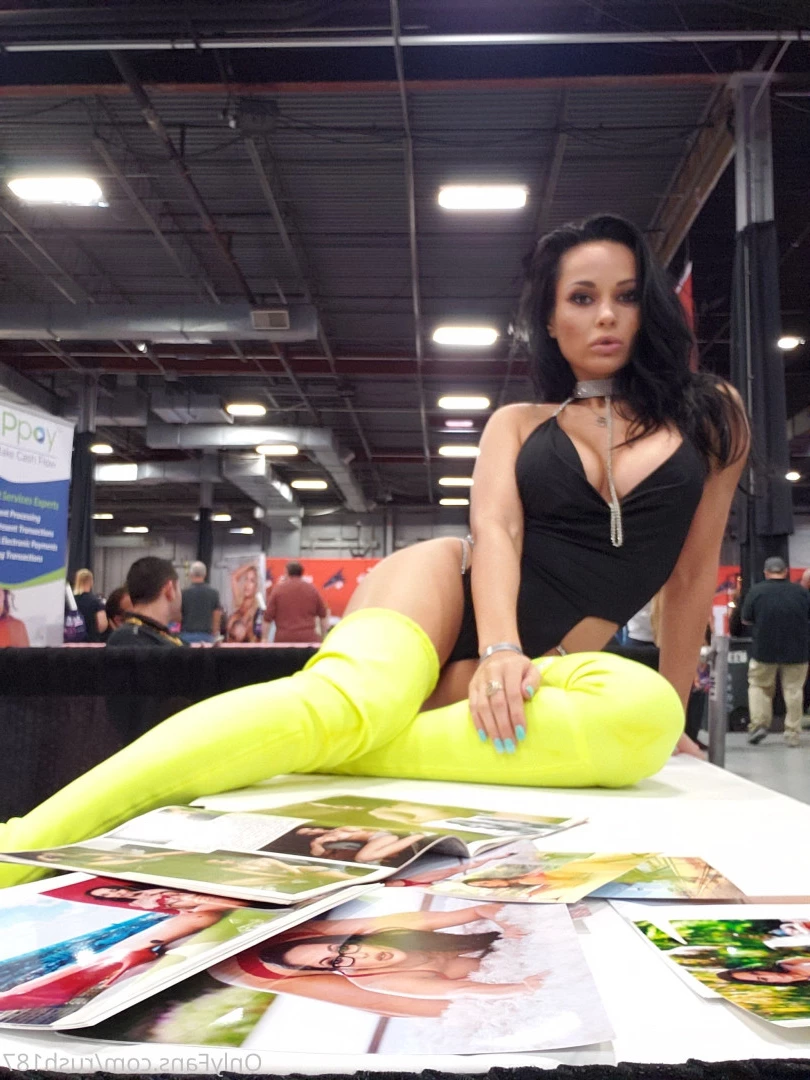 Crystal Rush [ rush187 ] Onlyfans leaked photo 6713570 on Hotleaks.tv