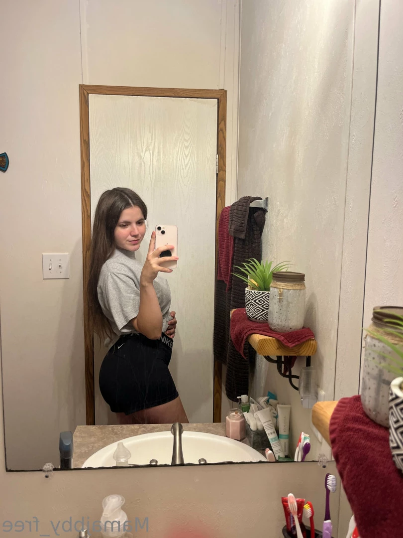 Rylie Foxx Free☺️ [ ryliefoxx_free ] Onlyfans leaked photo 7131289 on Hotleaks.tv