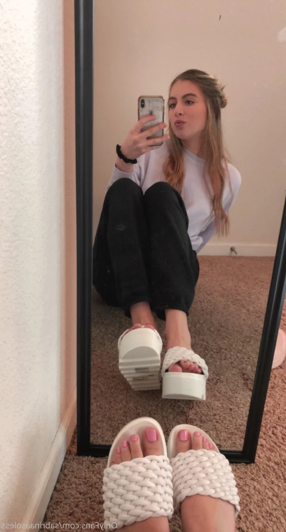 Goddess Sabrina❤️‍🔥 [ sabrinaasoless ] Onlyfans leaked photo 6946267 on Hotleaks.tv