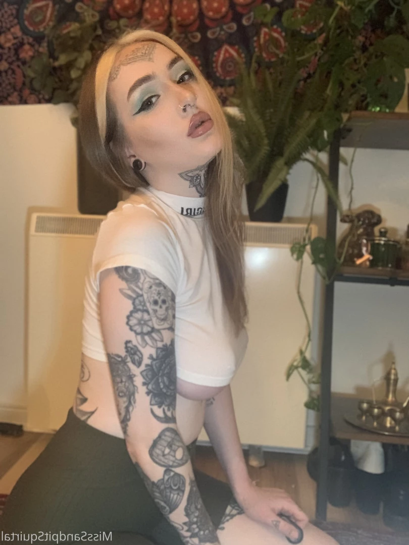 🖤 BIG TIDDIE GOTH GF 🖤 [ sandpitsquirtal ] Onlyfans leaked photo 7097411 on Hotleaks.tv