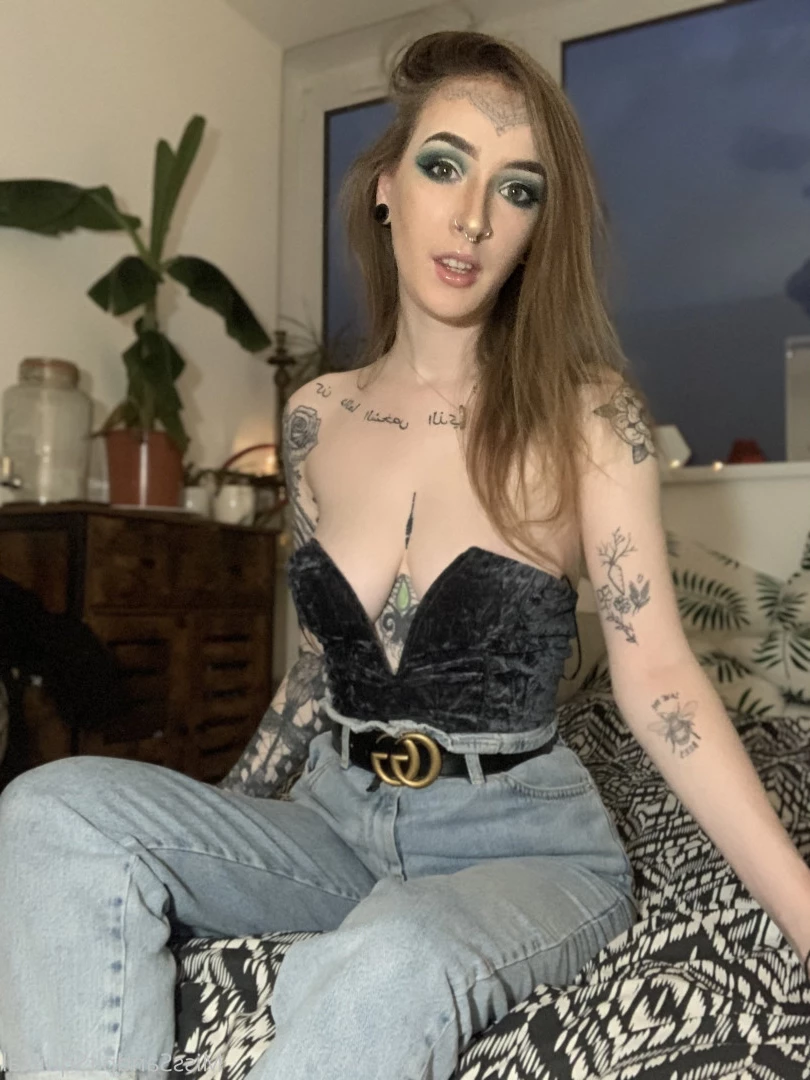 🖤 BIG TIDDIE GOTH GF 🖤 [ sandpitsquirtal ] Onlyfans leaked photo 7107286 on Hotleaks.tv