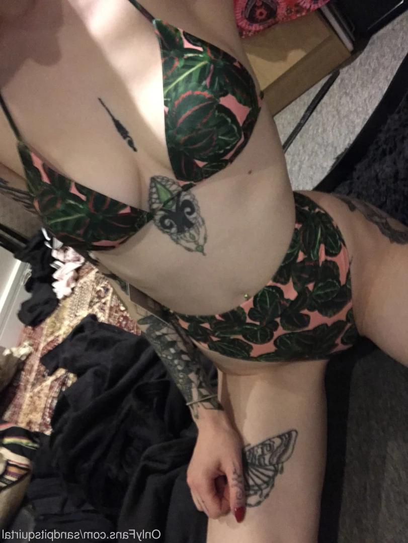 🖤 BIG TIDDIE GOTH GF 🖤 [ sandpitsquirtal ] Onlyfans leaked photo 7117592 on Hotleaks.tv