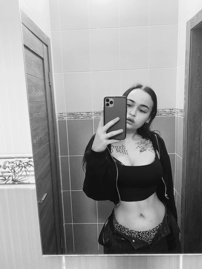 Sasha  👑COCK QUEEN 👑 [ sasha_cutiee ] Onlyfans leaked photo 6607056 on Hotleaks.tv