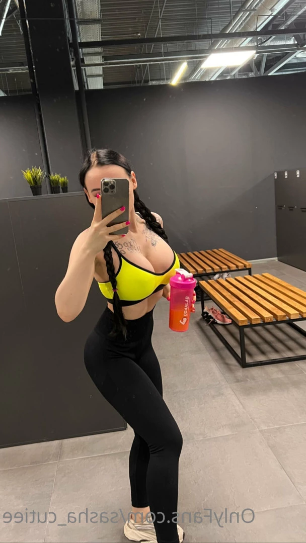 Sasha  👑COCK QUEEN 👑 [ sasha_cutiee ] Onlyfans leaked photo 6607307 on Hotleaks.tv
