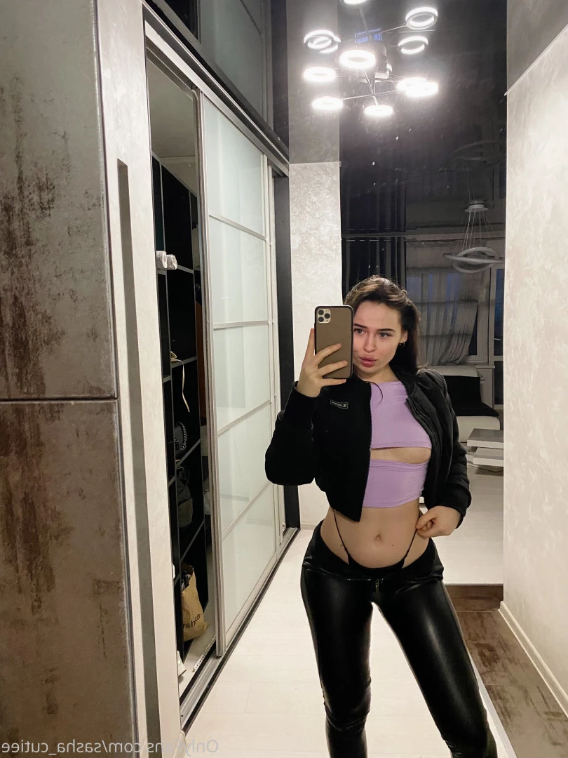 Sasha  👑COCK QUEEN 👑 [ sasha_cutiee ] Onlyfans leaked photo 6608383 on Hotleaks.tv