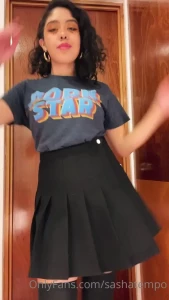 6933219