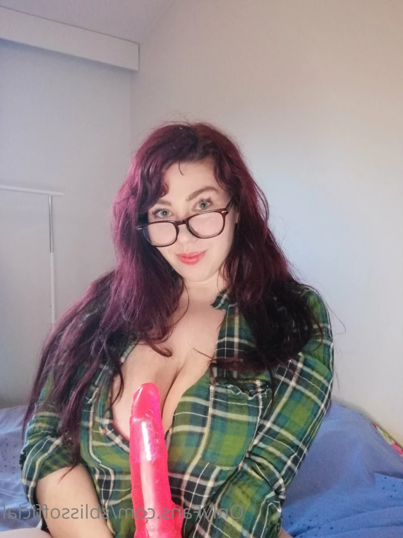 S Bliss [ sblissofficial ] Onlyfans leaked photo 7076725 on Hotleaks.tv