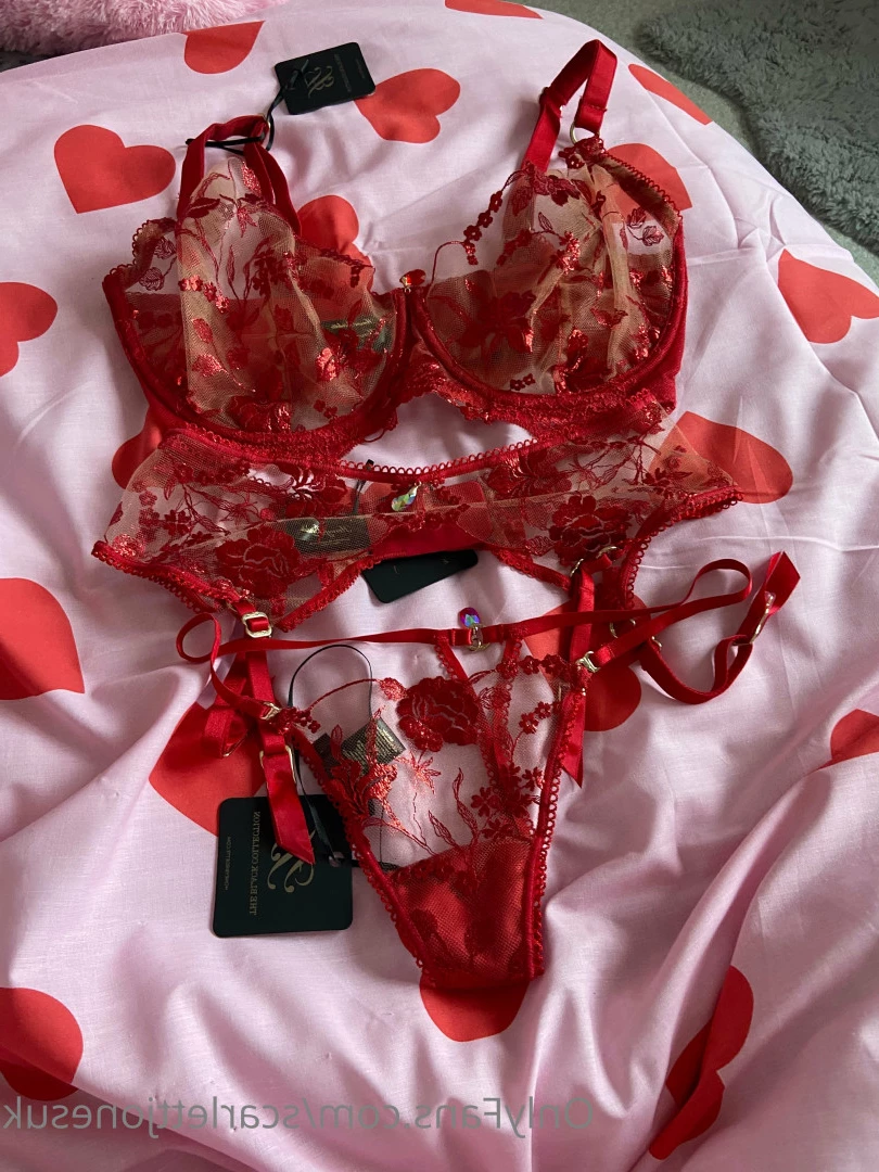 Scarlett Jones [ scarlettjonesuk ] Onlyfans leaked photo 7089930 on Hotleaks.tv