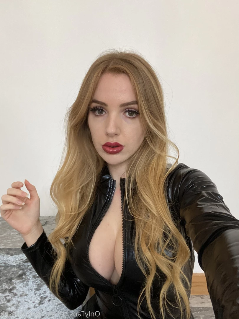 Scarlett Jones [ scarlettjonesuk ] Onlyfans leaked photo 7121281 on Hotleaks.tv