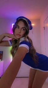 6674940
