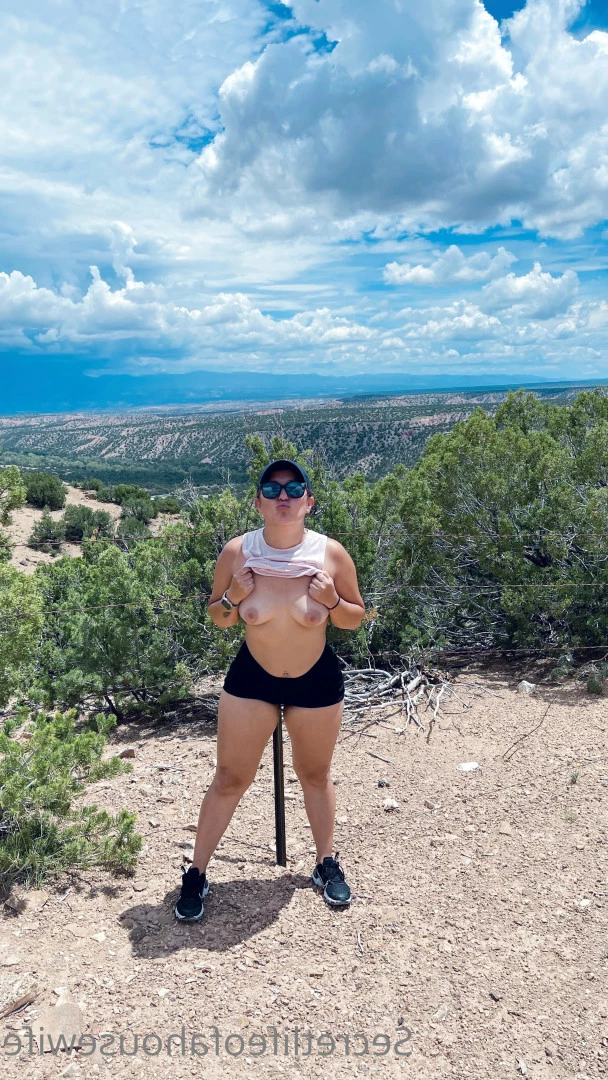🌻 [ secretlifeofahousewife ] Onlyfans leaked photo 7110782 on Hotleaks.tv