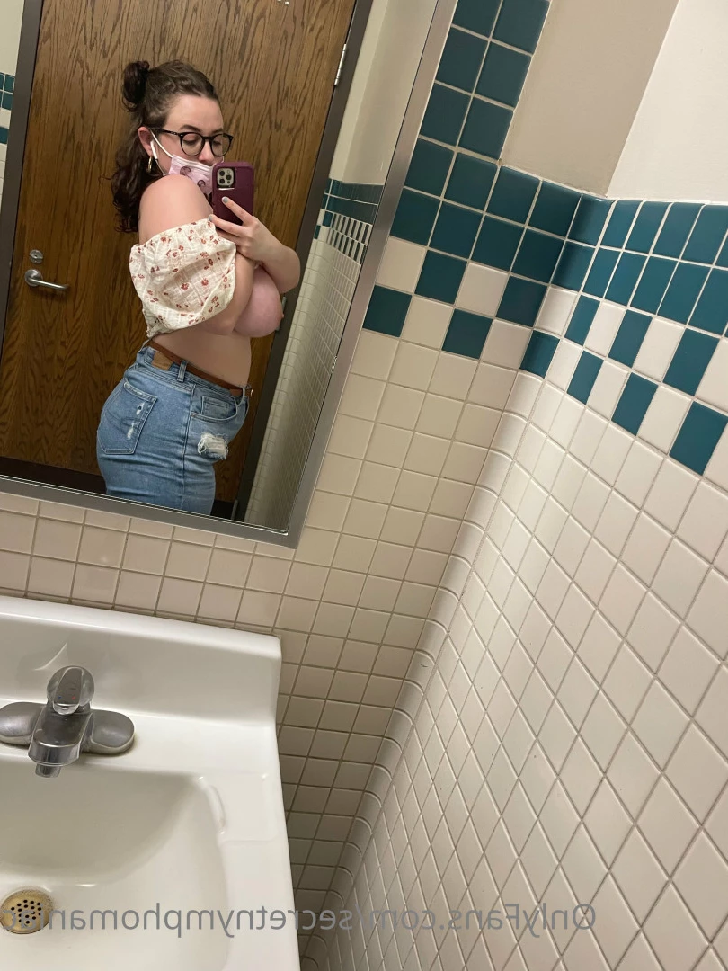 McKenzie! [ secretnymphomaniac ] Onlyfans leaked photo 7210430 on Hotleaks.tv