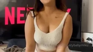 6918026