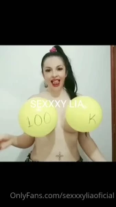 6912586