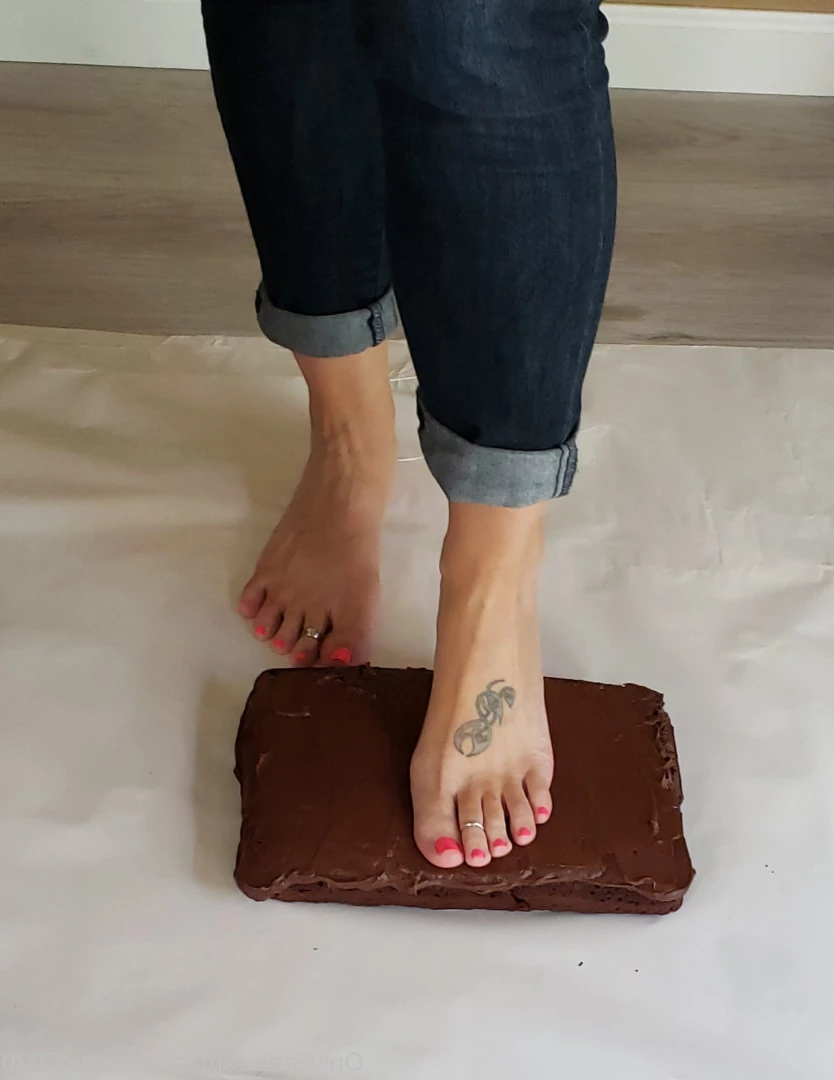TYLERGIRL20 [ sexyfeetgirl2020 ] Onlyfans leaked photo 6594570 on Hotleaks.tv