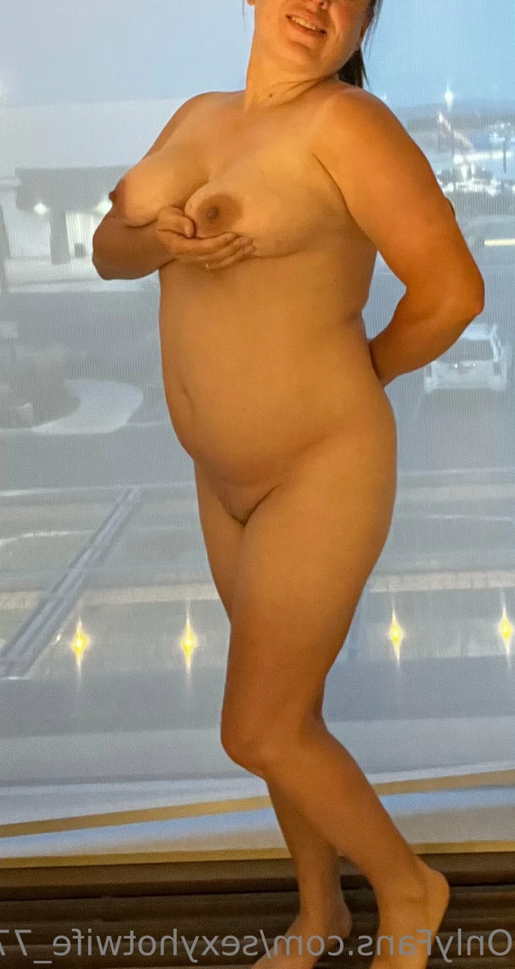Sexy Hot Wife [ sexyhotwife_77 ] Onlyfans leaked photo 7227268 on Hotleaks.tv
