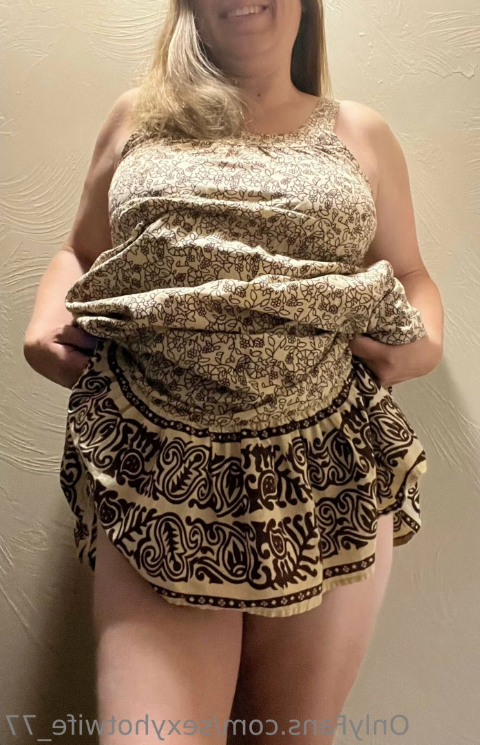 Sexy Hot Wife [ sexyhotwife_77 ] Onlyfans leaked photo 7228015 on Hotleaks.tv