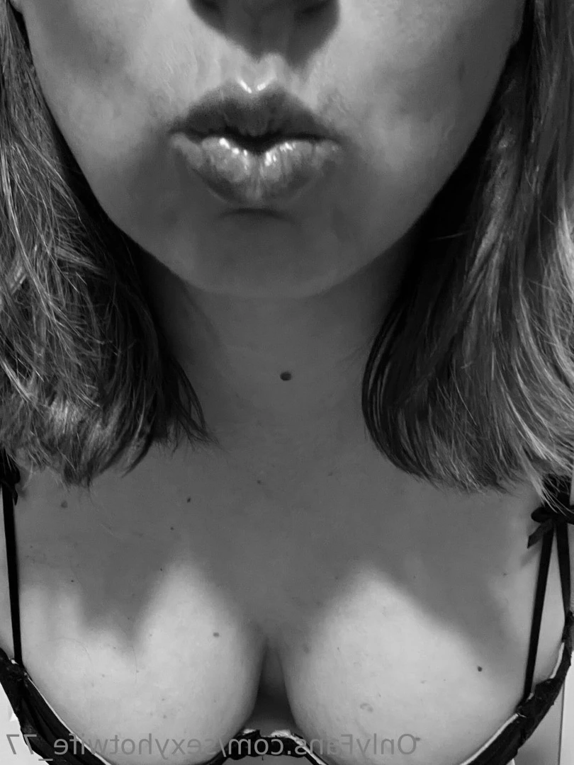 Sexy Hot Wife [ sexyhotwife_77 ] Onlyfans leaked photo 7228196 on Hotleaks.tv