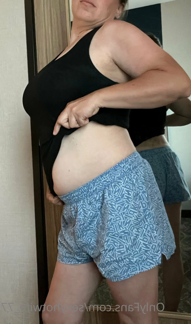 Sexy Hot Wife [ sexyhotwife_77 ] Onlyfans leaked photo 7234118 on Hotleaks.tv