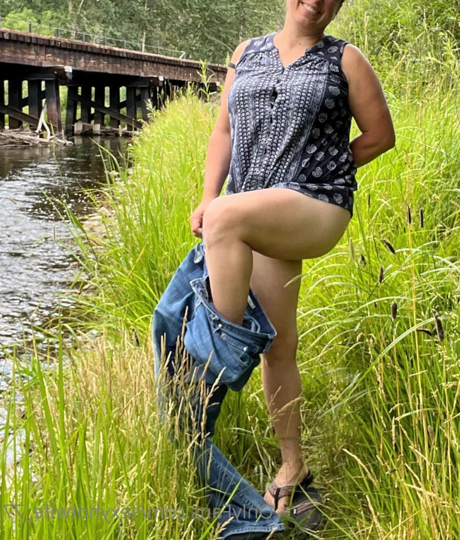 Sexy Hot Wife [ sexyhotwife_77 ] Onlyfans leaked photo 7235232 on Hotleaks.tv