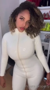 6911348