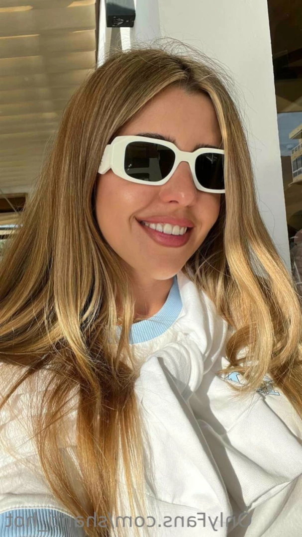 Shanti [ shanti_hot ] Onlyfans leaked photo 14479932 on Hotleaks.tv
