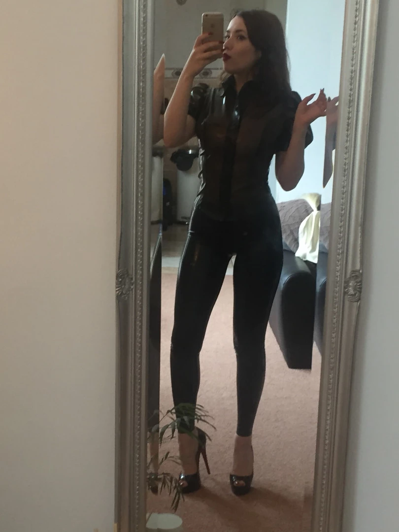 Madame Mathilde [ shinymathilde ] Onlyfans leaked photo 6625467 on Hotleaks.tv
