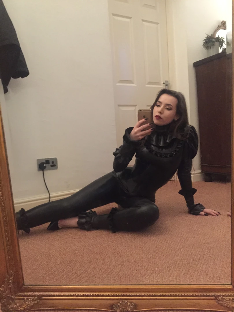 Madame Mathilde [ shinymathilde ] Onlyfans leaked photo 6626757 on Hotleaks.tv