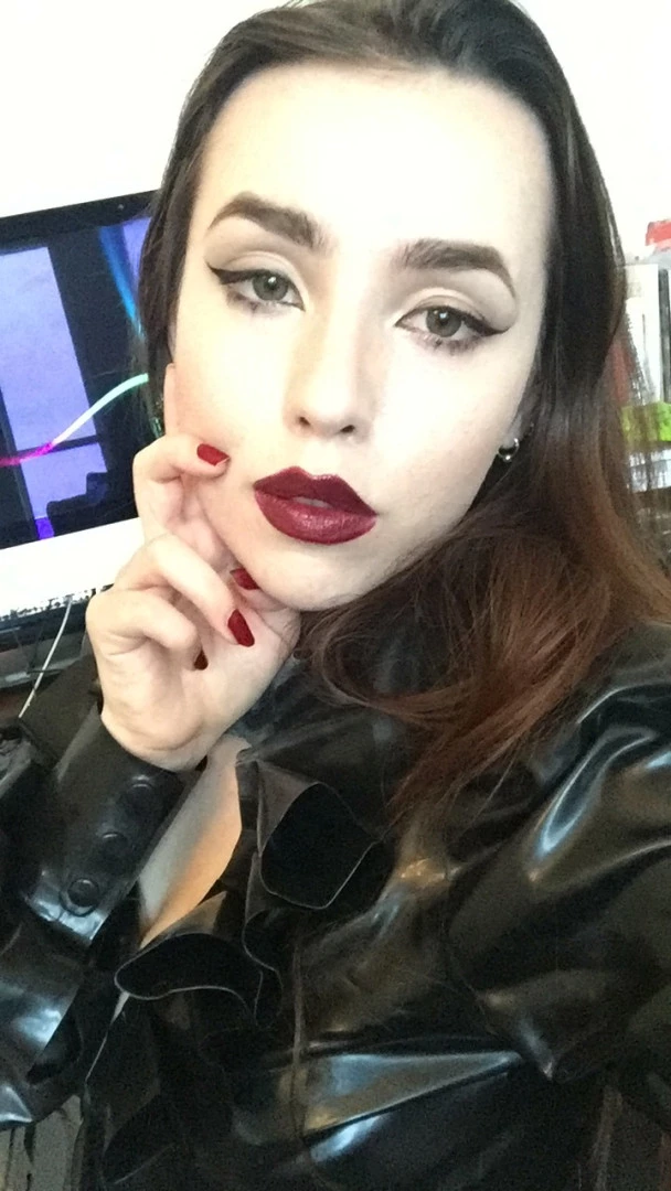 Madame Mathilde [ shinymathilde ] Onlyfans leaked photo 6627411 on Hotleaks.tv