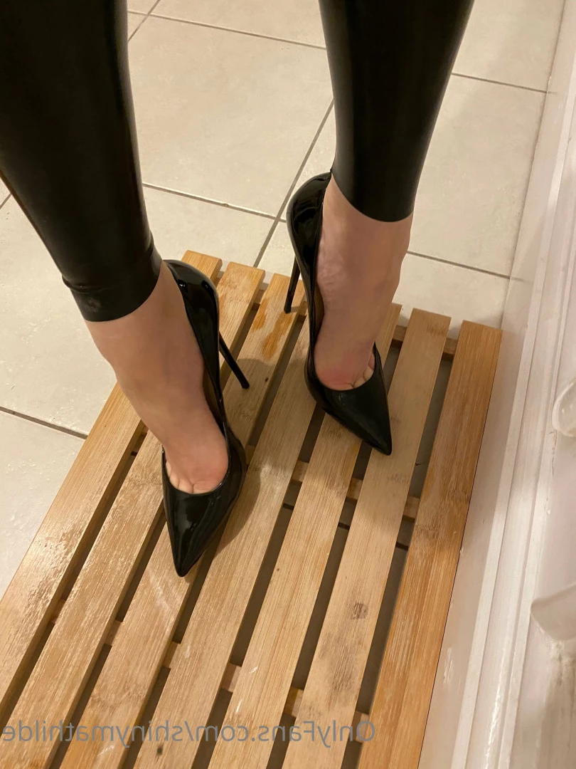 Madame Mathilde [ shinymathilde ] Onlyfans leaked photo 6627421 on Hotleaks.tv