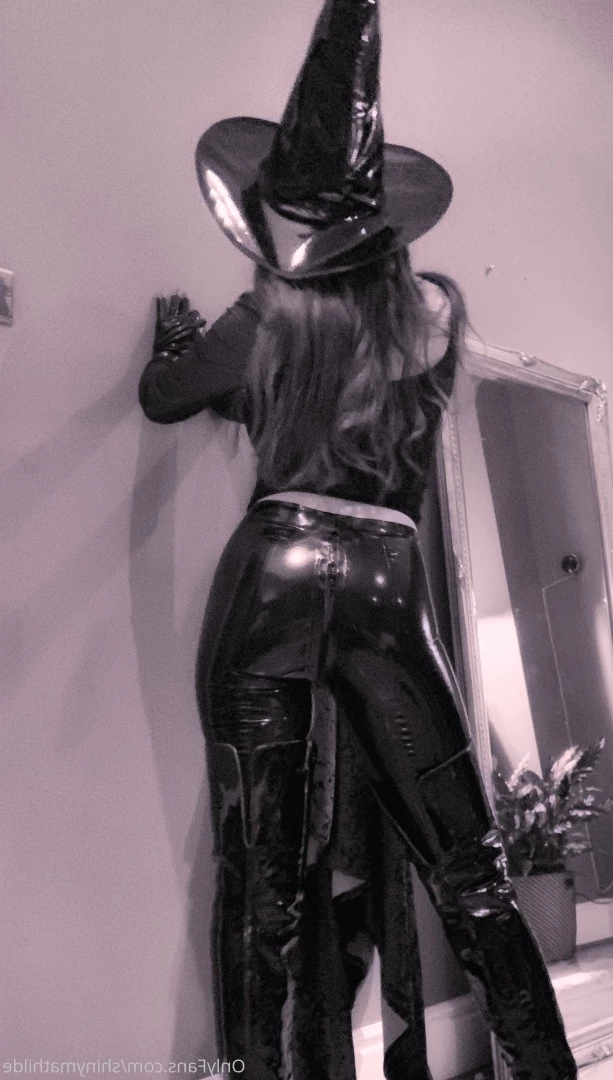 Madame Mathilde [ shinymathilde ] Onlyfans leaked photo 6627980 on Hotleaks.tv