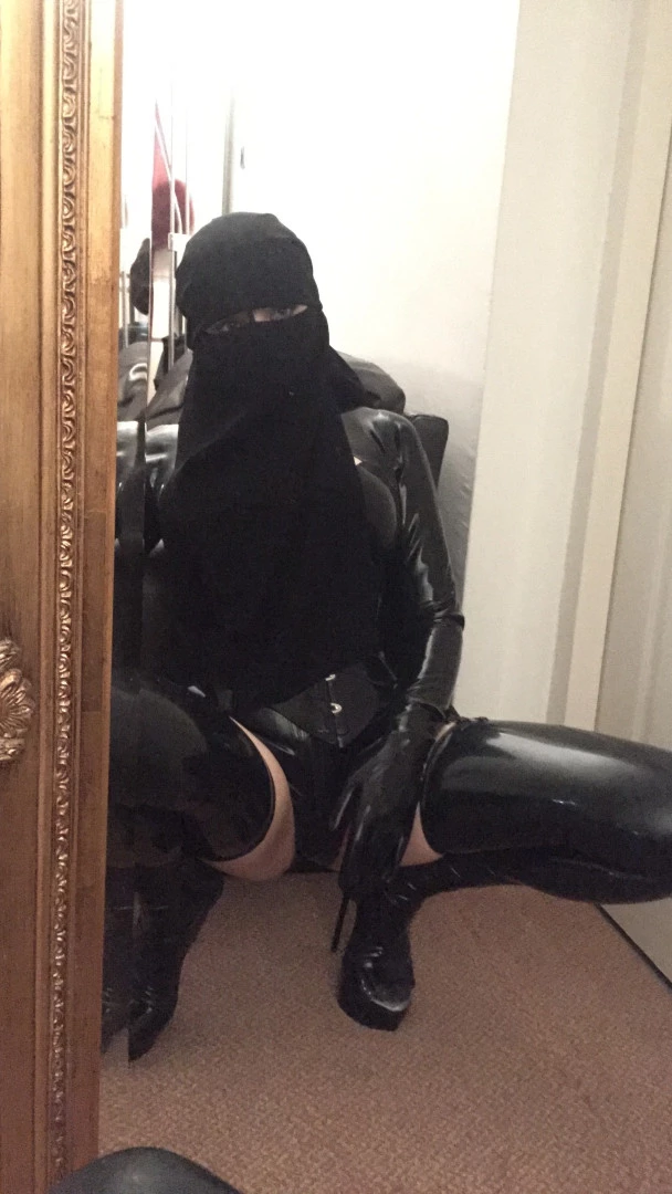 Madame Mathilde [ shinymathilde ] Onlyfans leaked photo 6628234 on Hotleaks.tv