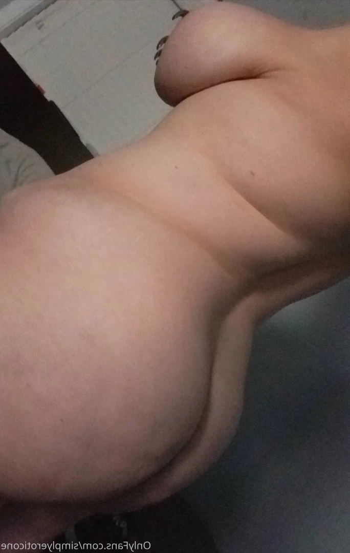simplyeroticone Onlyfans leaked photo 7061236 on Hotleaks.tv