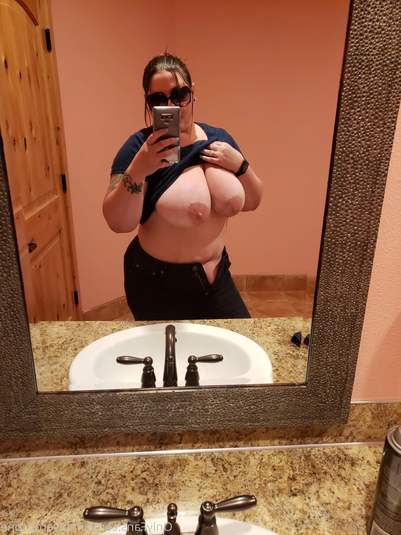 simplyeroticone Onlyfans leaked photo 7063232 on Hotleaks.tv