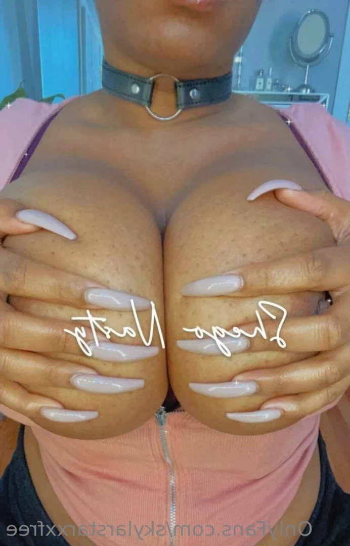Petite princess 💝😜 [ skylarstarxxfree ] Onlyfans leaked photo 6927999 on Hotleaks.tv