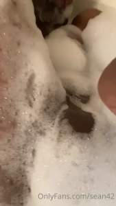 8562792