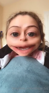 6890737