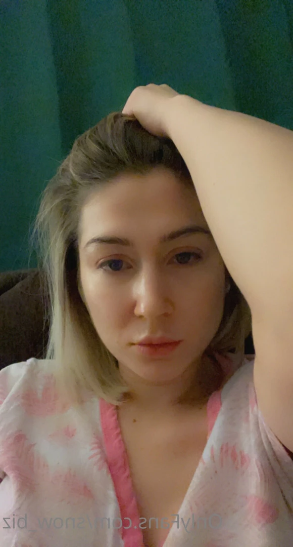 Snow [ snow_biz ] Onlyfans leaked photo 7193654 on Hotleaks.tv