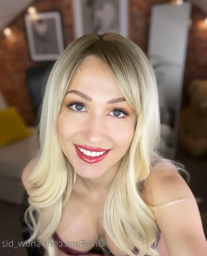Snow [ snow_biz ] Onlyfans leaked photo 7194018 on Hotleaks.tv